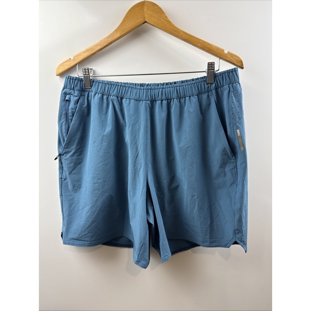 REI Co-op Shorts Mens Large  Blue 7 In Lined Running Training Zip Pocket Gym